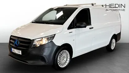 Begagnad Mercedes e-Vito 85 kW (116 HK) 2024 Minibuss