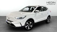 Vit (white) Begagnad 2022 MG ZS Comfort Sedan | 239 900 kr (Bra pris)