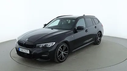 Svart Begagnad 2021 BMW 320 M Sport Kombi | 315 000 kr (Lite dyr)
