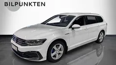 Begagnad 2020 VW Passat GTE Kombi | 219 900 kr (Bra pris)