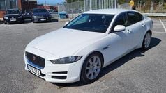 Vit Begagnad 2016 Jaguar XE Sedan | 119 900 kr (Bra pris)