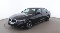 Svart Begagnad 2022 BMW 330e Sedan | 430 000 kr (Lite dyr)