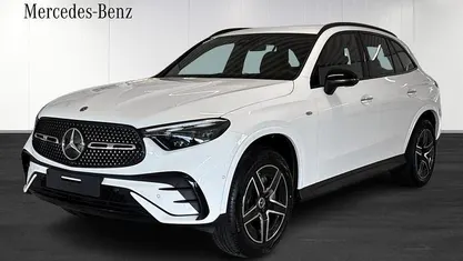Ny 2025 Mercedes GLC300e AMG line SUV | 801 550 kr (Marknadspris)