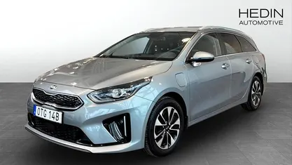Begagnad Kia Ceed Advance 141 HK (103 kW) 2020 Halvkombi