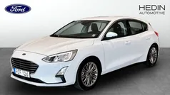 Begagnad 2018 Ford Focus Titanium Halvkombi | 159 900 kr (Marknadspris)