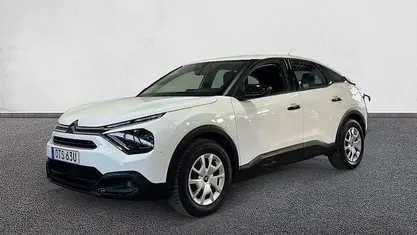 Begagnad Citroën C4 Feel 131 HK (96 kW) 2021 Halvkombi