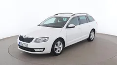 Vit Begagnad 2016 Skoda Octavia Ambition Kombi | 103 000 kr (Bra pris)