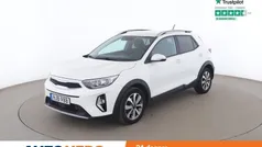 Vit Begagnad 2021 Kia Stonic Advance SUV | 209 000 kr (Marknadspris)