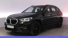 Svart Begagnad 2022 BMW X1 Sport Line SUV | 334 900 kr (Marknadspris)
