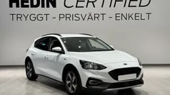 Vit (white) Begagnad 2022 Ford Focus Active Halvkombi | 169 900 kr (Marknadspris)