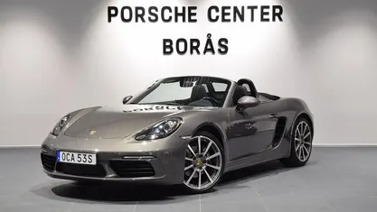 Begagnad Porsche 718 Boxster 299 HK (219 kW) 2020 Grå Cab