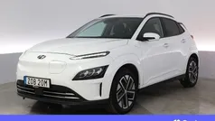 Vit Begagnad 2021 Hyundai Kona Essential SUV | 189 900 kr (Marknadspris)