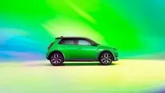 Ny 2025 Renault R5 Techno Halvkombi | 399 900 kr (Marknadspris)