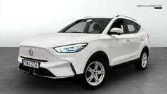 Vit Begagnad 2023 MG ZS SUV | 237 900 kr (Superpris)