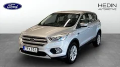 Grå (silver) Begagnad 2017 Ford Kuga SUV | 169 900 kr (Marknadspris)