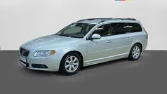 Grå Begagnad 2012 Volvo V70 Momentum Kombi | 84 500 kr (Marknadspris)