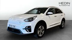 Vit (white) Begagnad 2021 Kia e-Niro Advance SUV | 279 900 kr (Marknadspris)