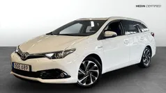 Begagnad 2016 Toyota Auris Touring Sports Kombi | 169 900 kr (Marknadspris)