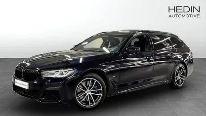 Begagnad BMW 540 M Sport 333 HK (244 kW) 2021 Svart Kombi