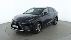Svart Begagnad 2019 Lexus NX300h Executive Line SUV | 281 000 kr (Marknadspris)