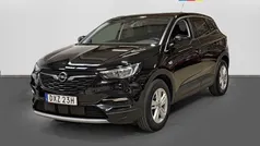 Svart Begagnad 2020 Opel Grandland X SUV | 219 600 kr (Bra pris)