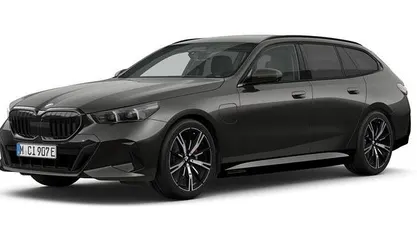 Ny BMW 530e Comfort Edition 299 HK (219 kW) 2026 Kombi