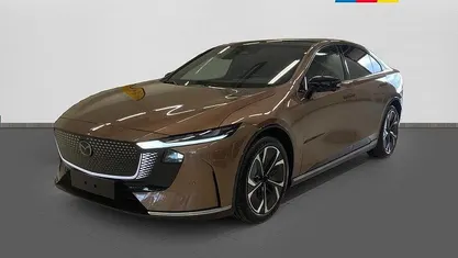 Brun Ny 2025 Mazda 6e Takumi-Line Sedan | 508 400 kr