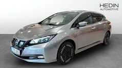 Svart Begagnad 2022 Nissan Leaf 360º Halvkombi | 174 900 kr (Marknadspris)
