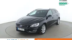 Svart Begagnad 2016 Volvo V60 Momentum Kombi | 147 000 kr (Marknadspris)
