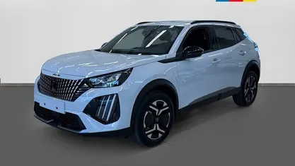 Vit Begagnad 2024 Peugeot 2008 Allure SUV | 245 700 kr (Marknadspris)