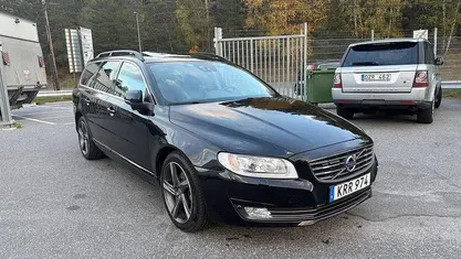 Svart Begagnad 2014 Volvo V70 Momentum Kombi | 139 900 kr (Marknadspris)