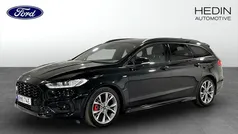 Svart (black) Begagnad 2021 Ford Mondeo ST-Line Kombi | 254 900 kr (Marknadspris)