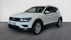 Vit Begagnad 2018 VW Tiguan Executive SUV | 219 900 kr (Marknadspris)