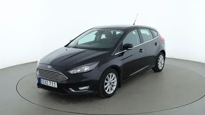Svart Begagnad 2015 Ford Focus Titanium Halvkombi | 80 000 kr (Marknadspris)