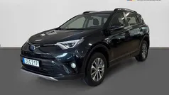 Svart Begagnad 2018 Toyota RAV4 Hybrid Active SUV | 234 900 kr (Marknadspris)