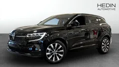 Svart (black) Begagnad 2024 Renault Austral Techno SUV | 379 900 kr (Marknadspris)