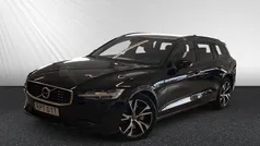 Svart Begagnad 2020 Volvo V60 R-Design Kombi | 309 900 kr (Superpris)