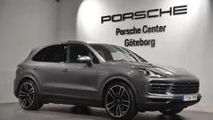 Grå (grey) Begagnad 2021 Porsche Cayenne SUV | 729 000 kr (Marknadspris)