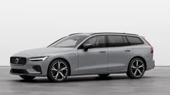 Begagnad 2024 Volvo V60 Plus Kombi | 619 900 kr