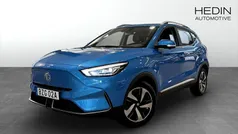 Blå (blue) Begagnad 2022 MG ZS Luxury Sedan | 254 900 kr (Bra pris)