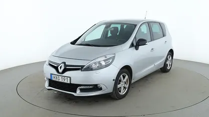 Silver Begagnad 2015 Renault Scénic III Minibuss | 96 000 kr (Lite dyr)