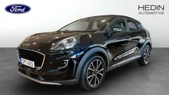 Svart (white) Begagnad 2021 Ford Puma Titanium Halvkombi | 219 900 kr (Marknadspris)