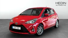 Röd (red) Begagnad 2019 Toyota Yaris Active Halvkombi | 119 900 kr (Bra pris)