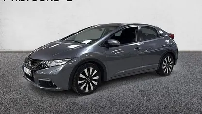 Begagnad Honda Civic 142 HK (104 kW) 2014 Halvkombi