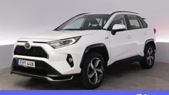 Vit Begagnad 2021 Toyota RAV4 Hybrid Active SUV | 374 900 kr (Marknadspris)