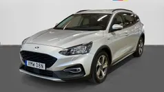 Grå Begagnad 2022 Ford Focus Active Kombi | 184 500 kr (Marknadspris)