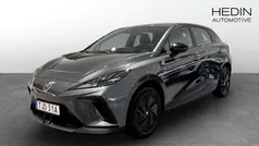 Grå (grey) Begagnad 2023 MG MG4 EV Halvkombi | 249 900 kr (Marknadspris)