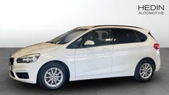 Vit Begagnad 2014 BMW 218 Active Tourer Comfort Edition Minibuss | 119 700 kr (Bra pris)
