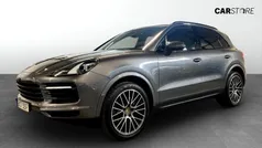 Grå Begagnad 2019 Porsche Cayenne SUV | 499 900 kr (Superpris)