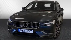 Blå Begagnad 2021 Volvo V60 Inscription Kombi | 299 900 kr (Marknadspris)